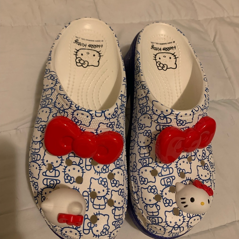 Hello Kitty Kids Clogs - Red and Blue